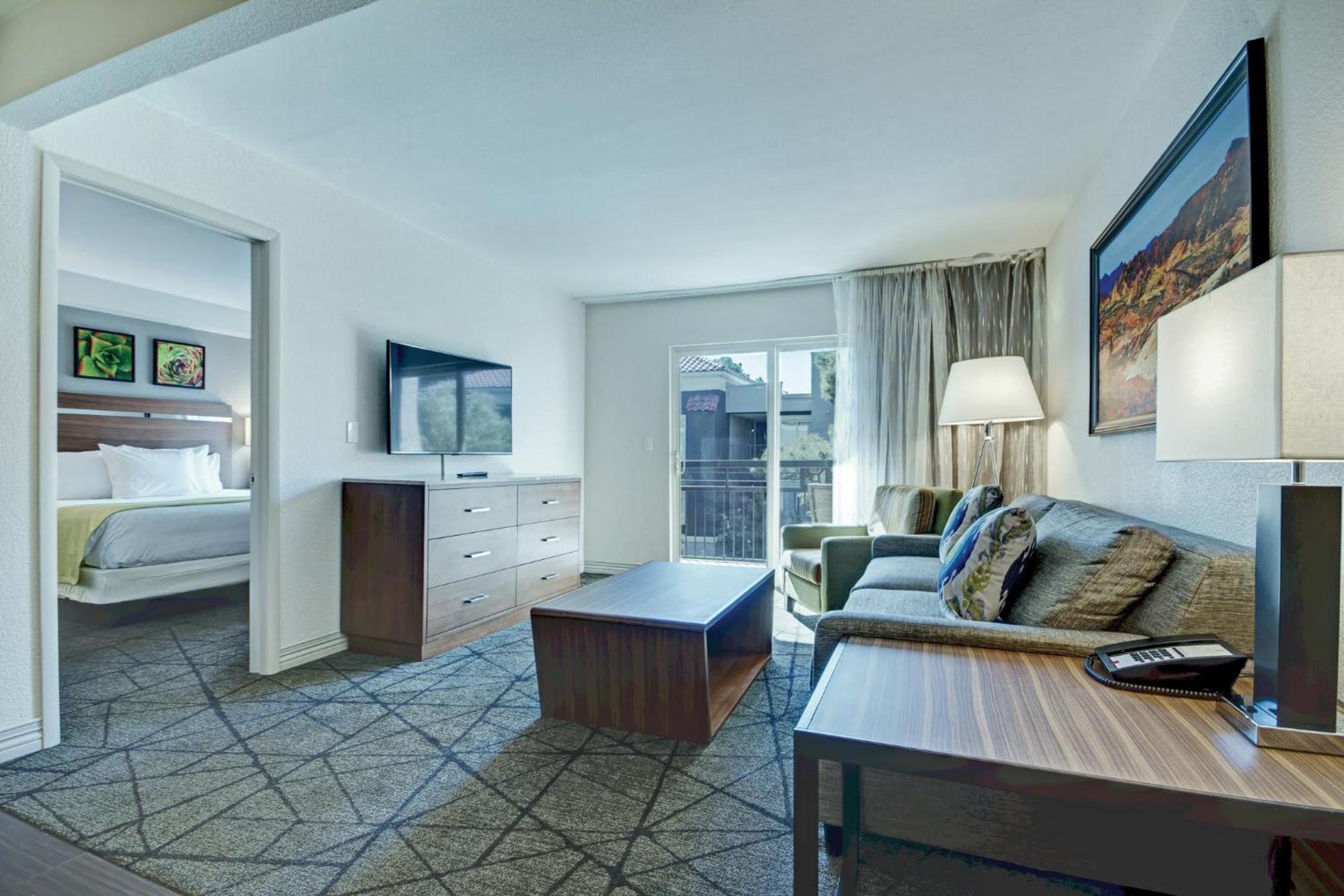 Wyndham Desert Rose 2br With Access Сasa de vacaciones